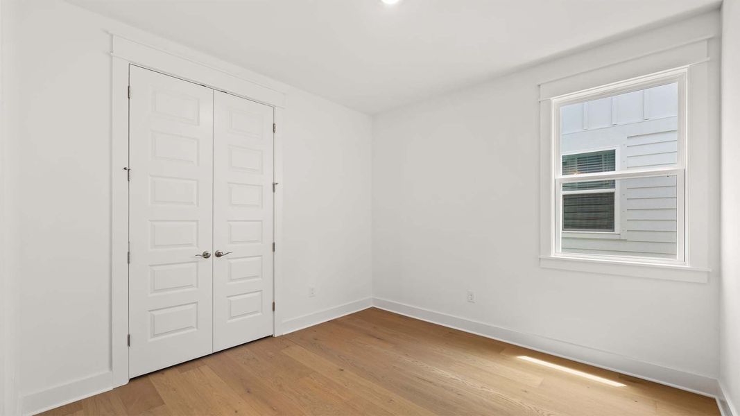 Spacious, unfurnished interior of a new home in Parkside, Santa Rosa Beach (Image 23).