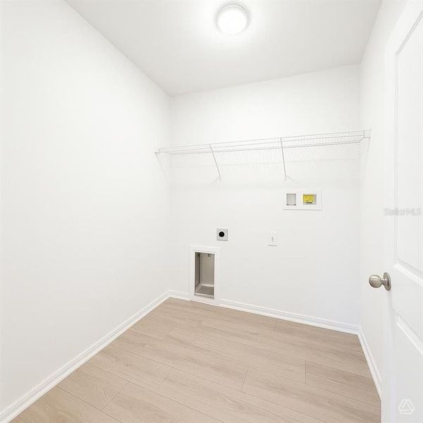 Spacious, unfurnished interior of a new home in Broadleaf, Parrish (Image 8).