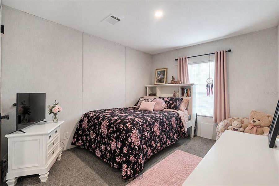 Furnished interior view inside a new home in , Deland (Image 8).