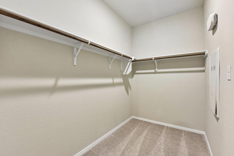 Spacious, unfurnished interior of a new home in Edgebrooke, Pflugerville (Image 19).
