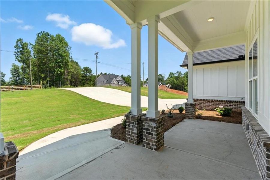 Image 33 of a home in .