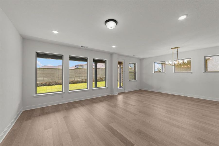 Spacious, unfurnished interior of a new home in Treeline, Justin (Image 21).