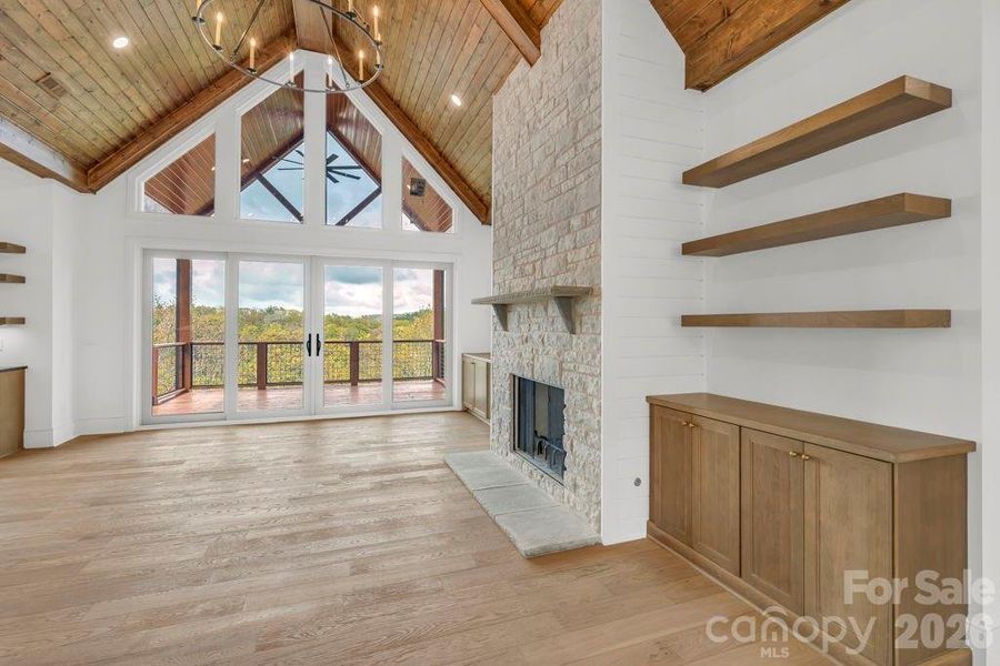 Image 47 of a home in .