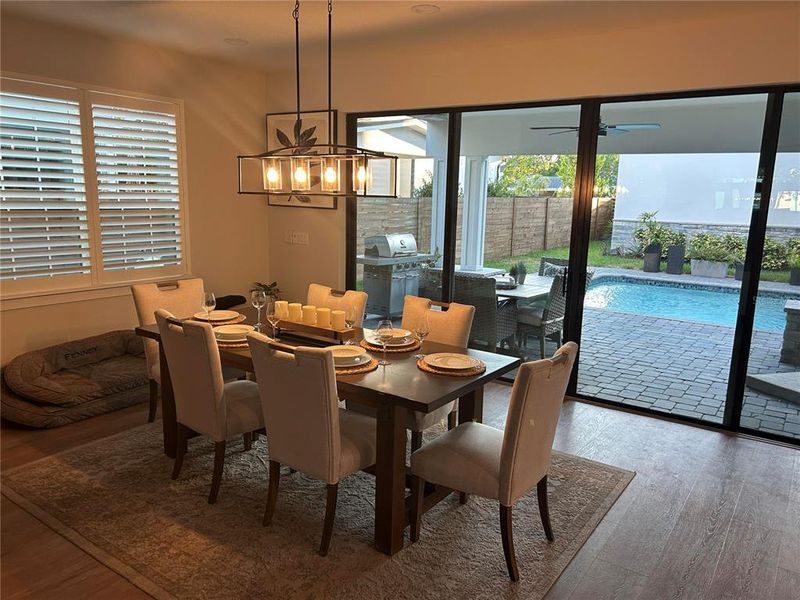 Furnished interior view inside a new home in , Orlando (Image 7).