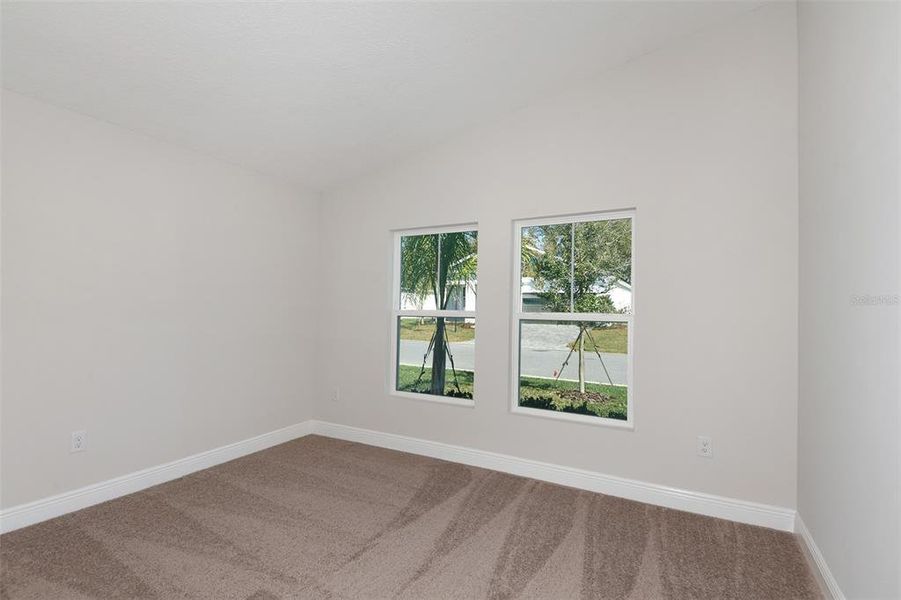 Spacious, unfurnished interior of a new home in Cherrywood Preserve, Ocala (Image 16).