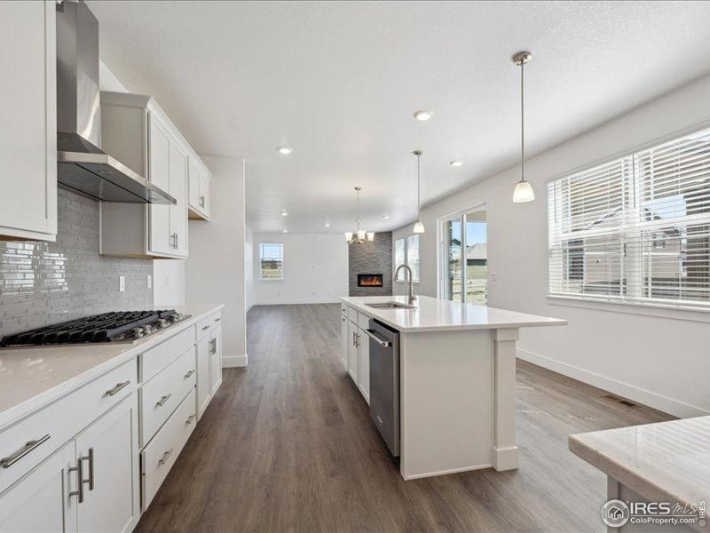 Furnished interior view inside a new home in Vantage, Berthoud (Image 5).