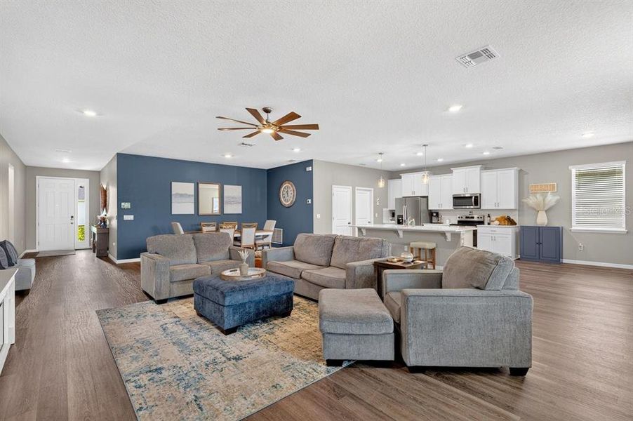 Furnished interior view inside a new home in Archers Mill, Ormond Beach (Image 7).