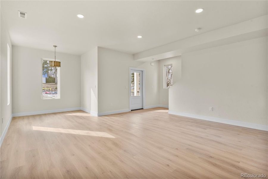 Spacious, unfurnished interior of a new home in , Colorado Springs (Image 25).