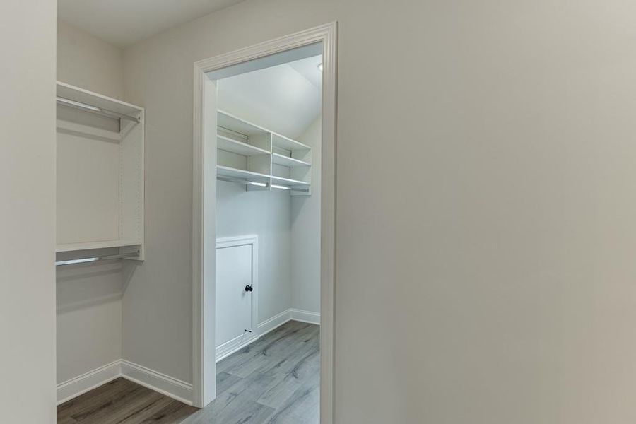 Spacious, unfurnished interior of a new home in , Buford (Image 34).