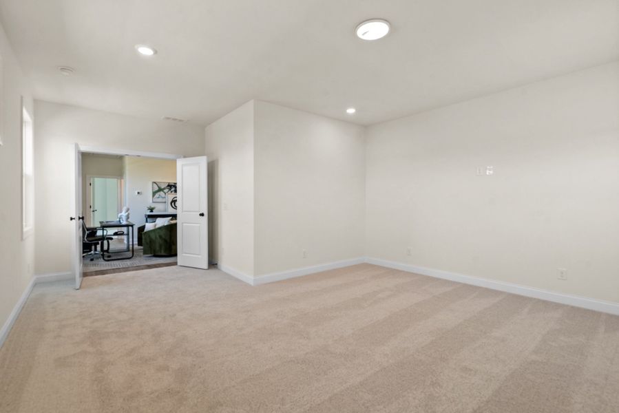 Representative unfurnished interior of a home built from the The Kenton by The Providence Group in Waterhaven, Cumming (Image 21).