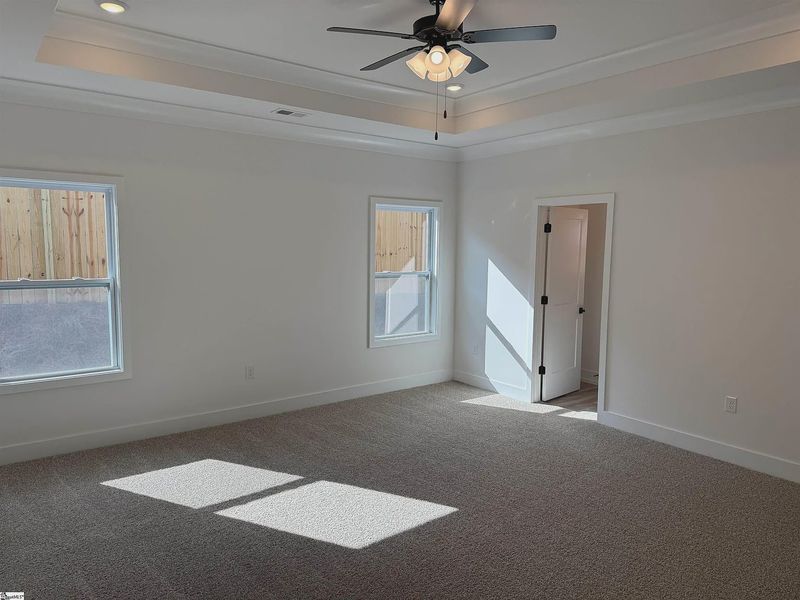 Spacious, unfurnished interior of a new home in Hidden Lake Estates, Greenville (Image 12).
