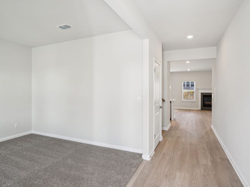 Spacious, unfurnished interior of a new home in Parkside at Grayson, Grayson (Image 12).