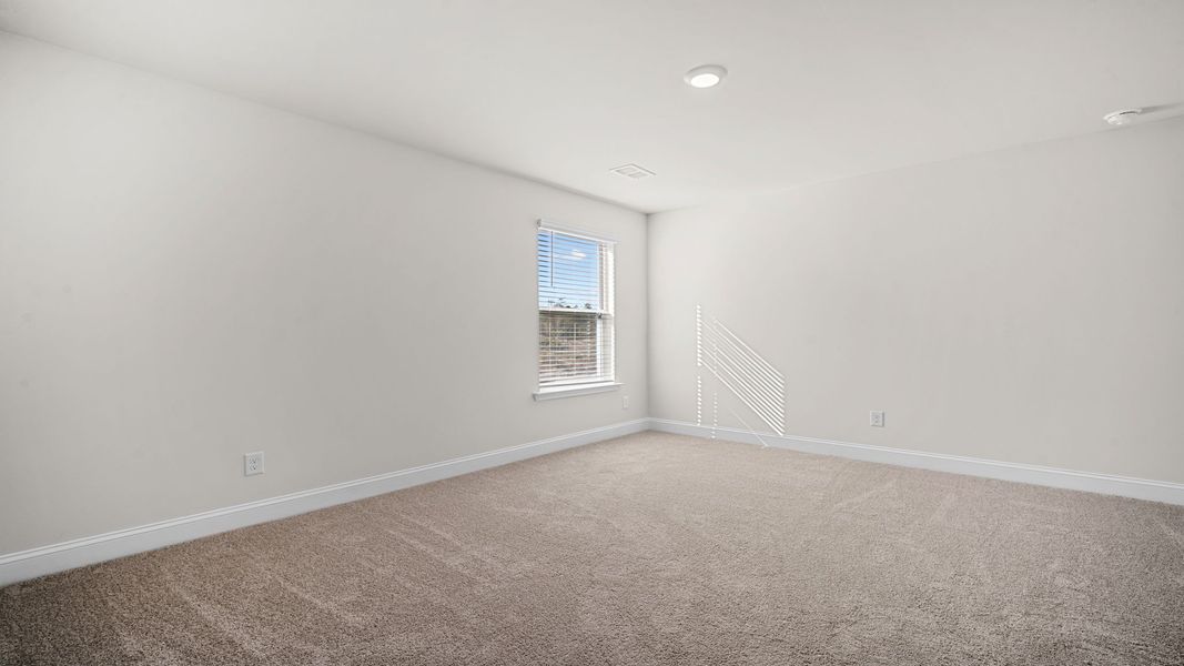 Spacious, unfurnished interior of a new home in Laurel Grove, Guyton (Image 23).