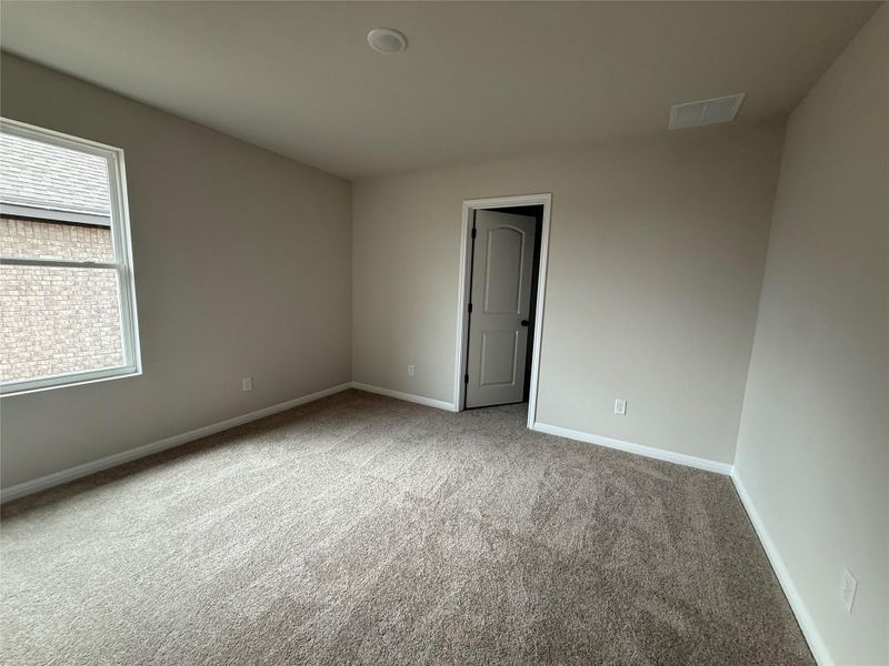 Spacious, unfurnished interior of a new home in Berry Creek Highlands, Georgetown (Image 24). Spacious, unfurnished interior of a new home in Berry Creek Highlands, Georgetown (Image 24).