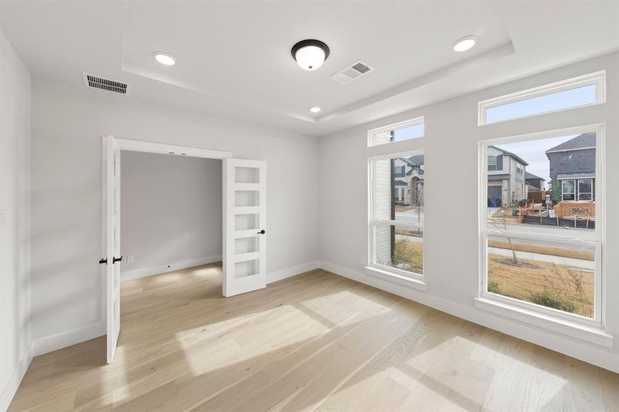 Spacious, unfurnished interior of a new home in Sutton Fields, Celina (Image 25).