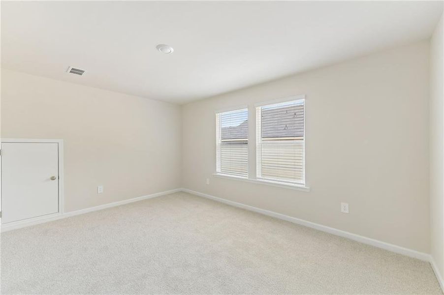 Spacious, unfurnished interior of a new home in Parkside at Grayson, Grayson (Image 36).