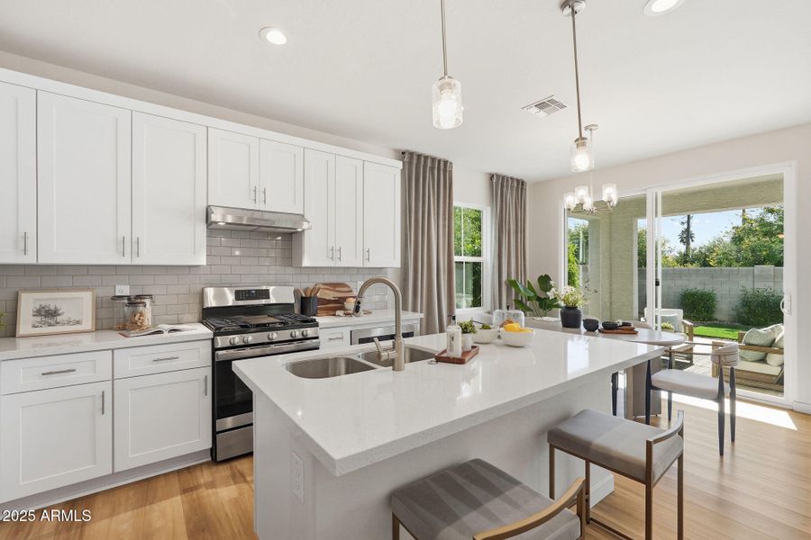 1511 W SIERRA VISTA DR 1511 W SIERRA VISTA DR