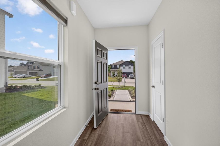Spacious, unfurnished interior of a new home in , Waller (Image 11).