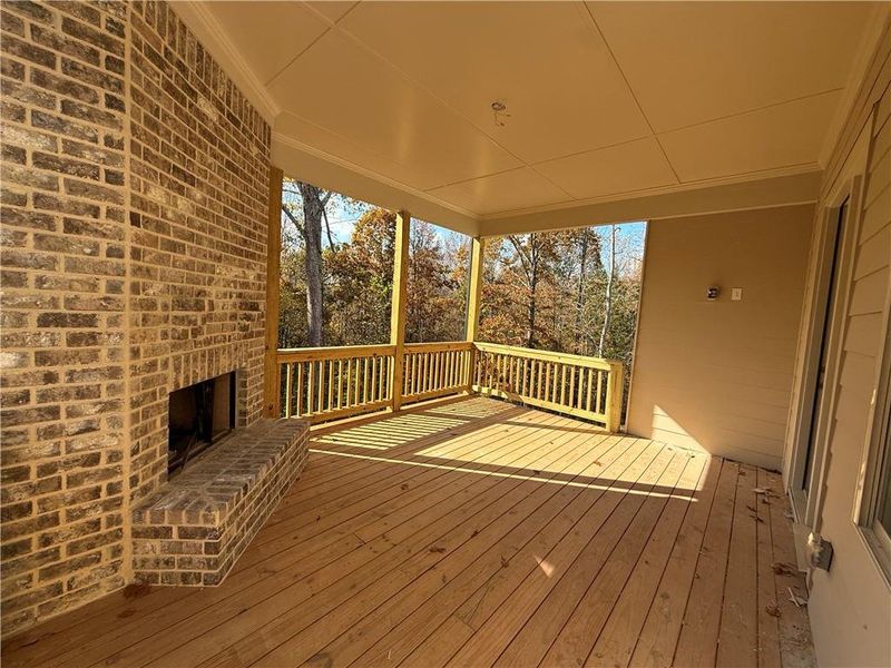 Exterior details and patio area of a home in , Jefferson (Image 17).