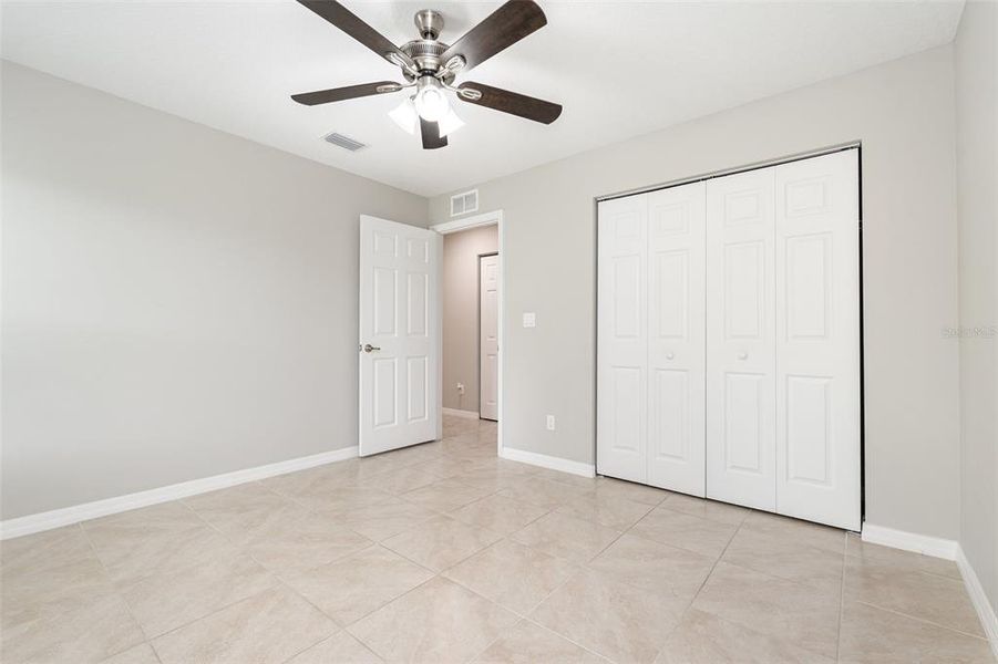 Spacious, unfurnished interior of a new home in , Palm Bay (Image 14).