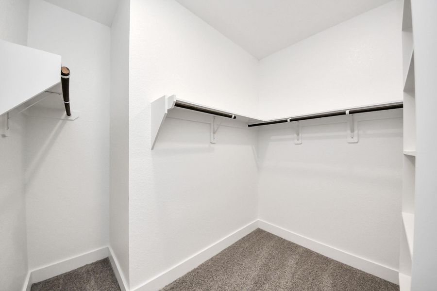 Spacious, unfurnished interior of a new home in Laurel Landing: Founders Collection, Alvin (Image 23).