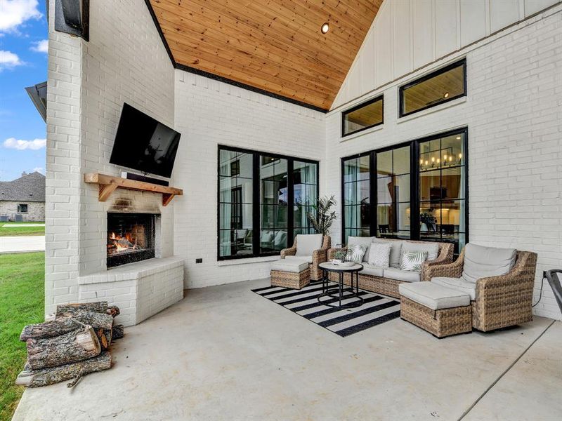 Furnished interior view inside a new home in , Aledo (Image 25).