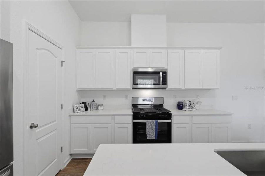 Furnished interior view inside a new home in , Bunnell (Image 27). Furnished interior view inside a new home in , Bunnell (Image 27).