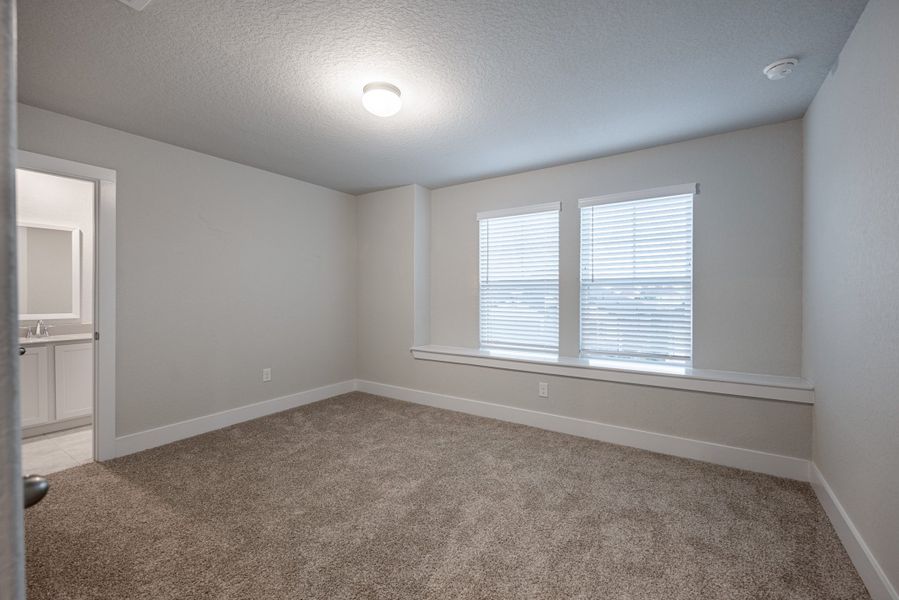 Spacious, unfurnished interior of a new home in Stillwater Ranch, San Antonio (Image 31). Spacious, unfurnished interior of a new home in Stillwater Ranch, San Antonio (Image 31).