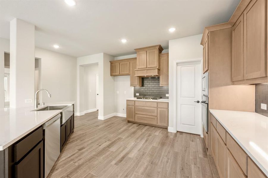 Furnished interior view inside a new home in Sonoma Verde, McLendon-Chisholm (Image 11).