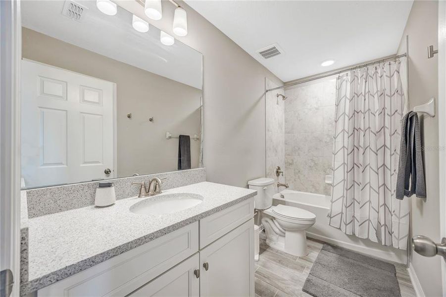 Furnished interior view inside a new home in , Wesley Chapel (Image 61).