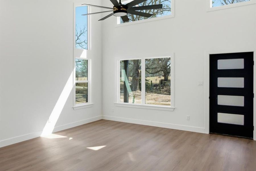 So much room for furniture!