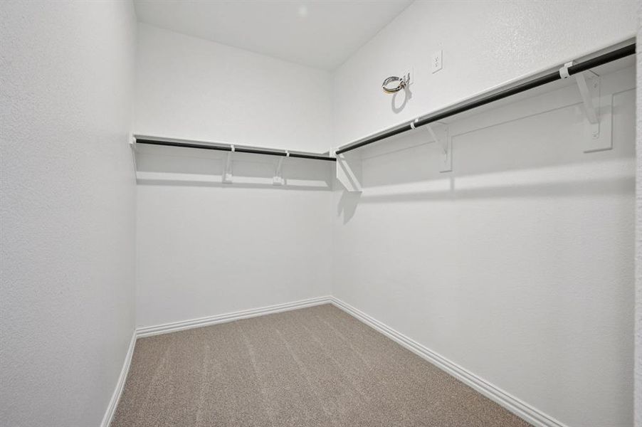 Photo is not of the actual home, but is an inspirational photo of builder’s model home and may depict options, furnishings, and/or decorator features that are not included.