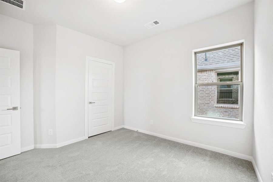 Spacious, unfurnished interior of a new home in Talia – Cottage Series, Mesquite (Image 18).