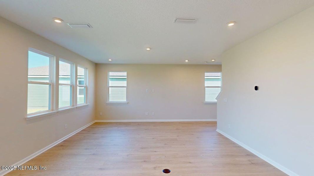 Spacious, unfurnished interior of a new home in Lakes at Bella Lago, Green Cove Springs (Image 13). Spacious, unfurnished interior of a new home in Lakes at Bella Lago, Green Cove Springs (Image 13).