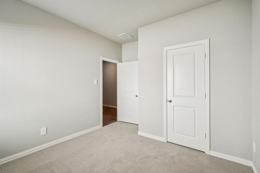 Photo is not of the actual home, but is an inspirational photo of builder’s model home and may depict options, furnishings, and/or decorator features that are not included.