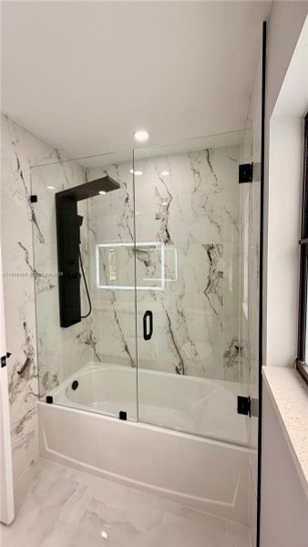 Image 21 of a home in .