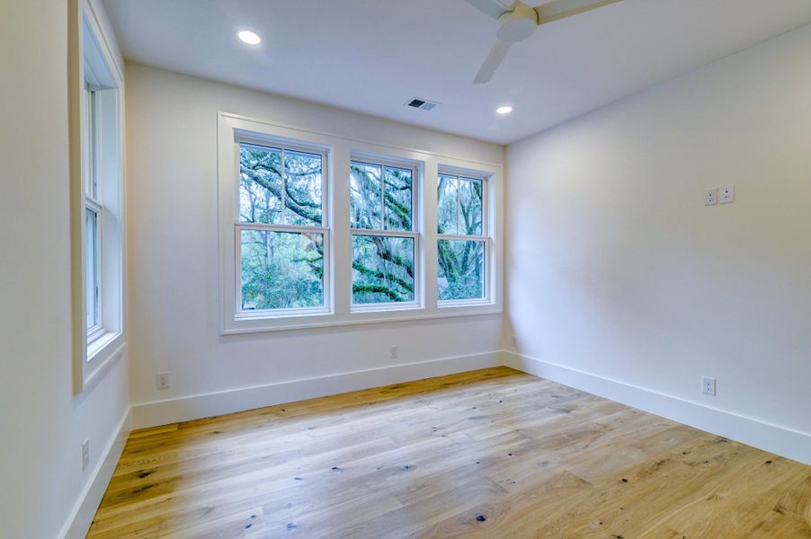 Spacious, unfurnished interior of a new home in , Seabrook Island (Image 41).