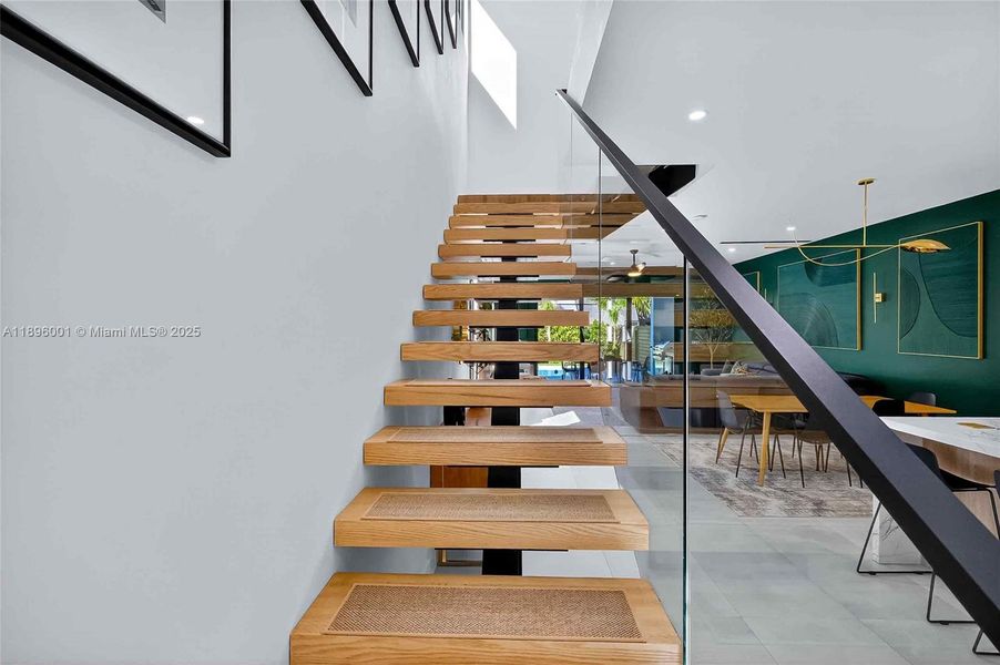 Image 41 of a home in .