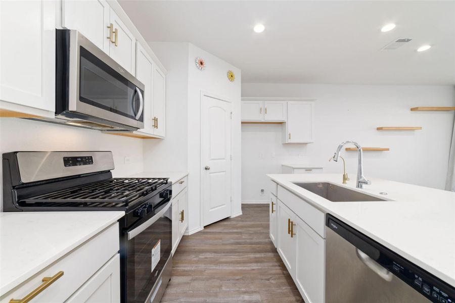 Furnished interior view inside a new home in Sunterra, Katy (Image 5).