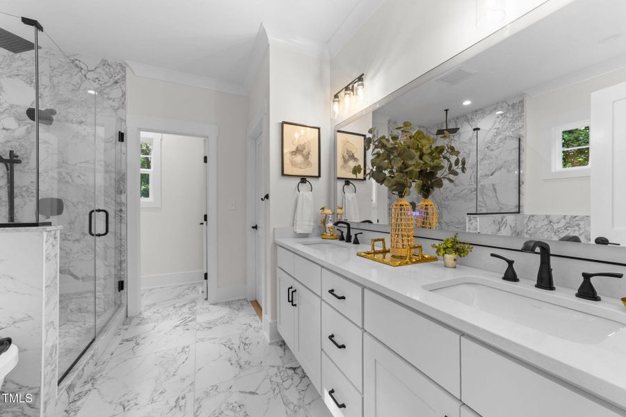 65-web-or-mls-VB4A8959