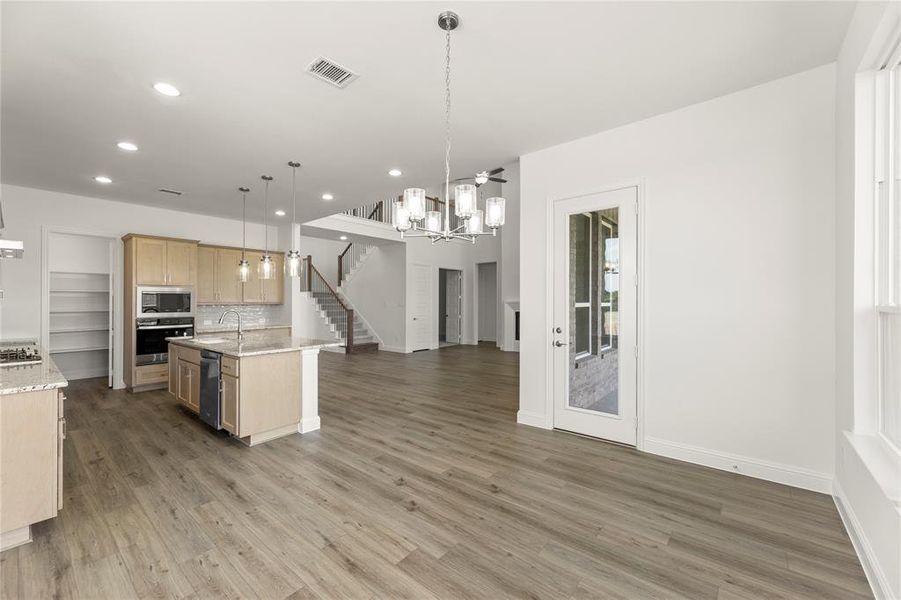 Furnished interior view inside a new home in Milrany Ranch, Melissa (Image 6). Furnished interior view inside a new home in Milrany Ranch, Melissa (Image 6).