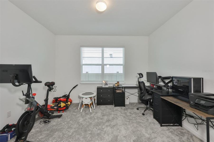 Furnished interior view inside a new home in , Valrico (Image 11).