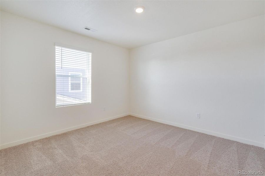 Spacious, unfurnished interior of a new home in Trails at Crowfoot, Parker (Image 18). Spacious, unfurnished interior of a new home in Trails at Crowfoot, Parker (Image 18).