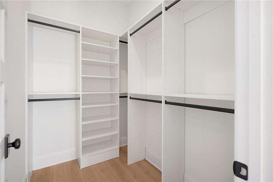 Image 20 of a home in .