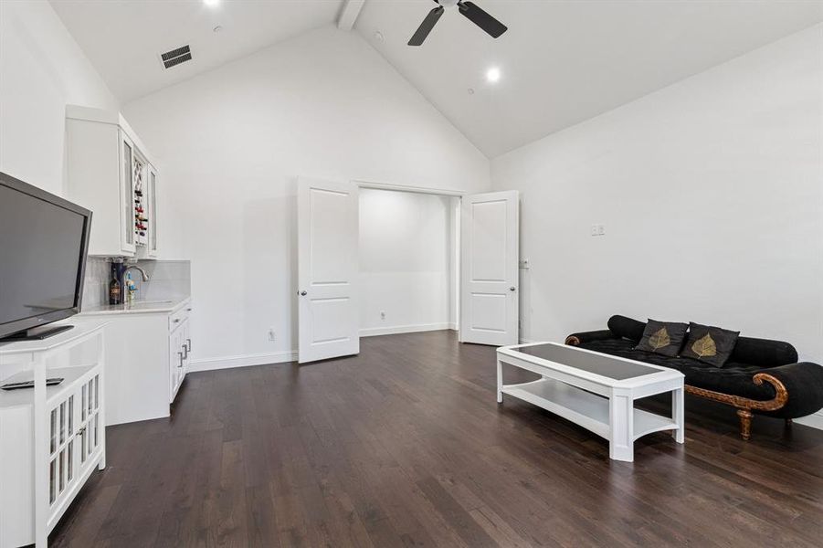 Furnished interior view inside a new home in Lakeview Downs, Lucas (Image 22). Furnished interior view inside a new home in Lakeview Downs, Lucas (Image 22).