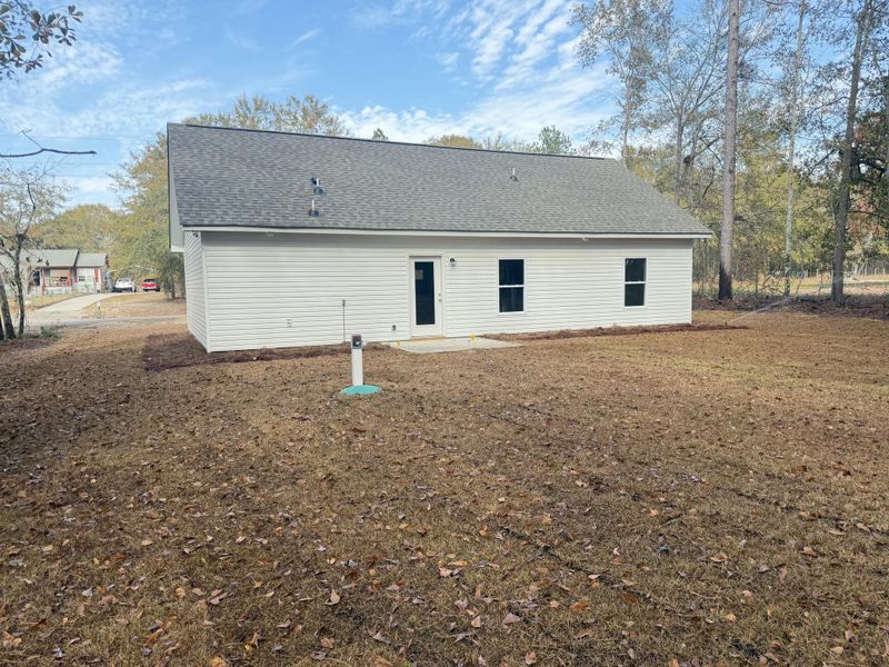 Exterior details and patio area of a home in , Orangeburg (Image 3).