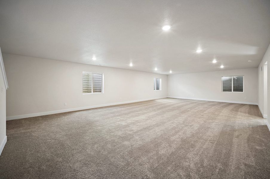 Spacious, unfurnished interior of a new home in The Glen, Colorado Springs (Image 33). Spacious, unfurnished interior of a new home in The Glen, Colorado Springs (Image 33).