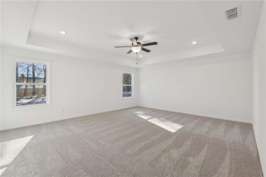 Spacious, unfurnished interior of a new home in The Estates at Casteel, Bethlehem (Image 32).