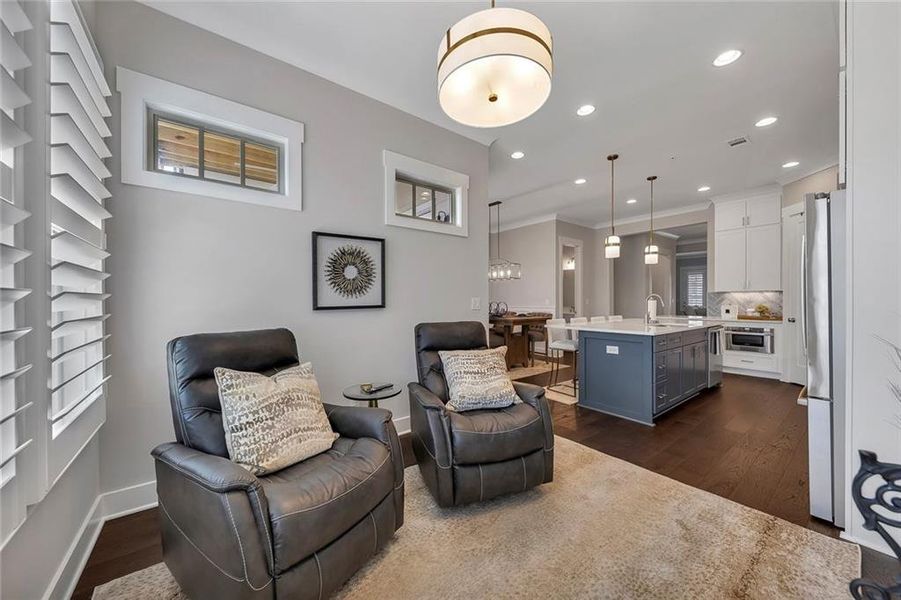 Furnished interior view inside a new home in , Woodstock (Image 35).