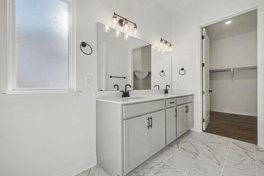 Shannon C Primary Suite